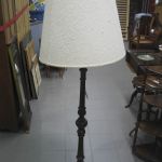 472 2402 Golvlampa